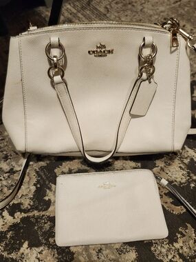 Coach Pebbled Leather Purse and Wristlet Wallet in Off White.